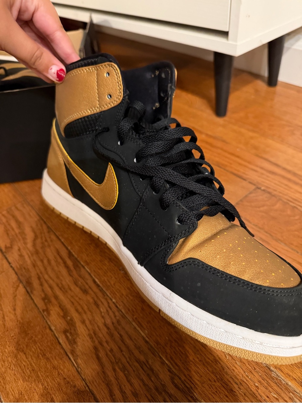 Men's Black & gold High-Top Sneakers - Picture 6 of 7